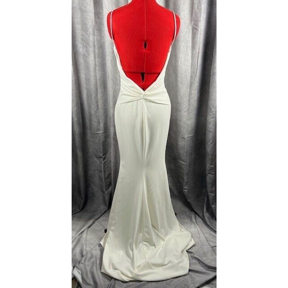 🤍 NOEL & JEAN by Katie May Ivory White Breathless Twist Bodice Trumpet Gown 10 - Picture 6 of 7